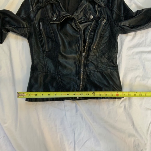 Free People Vegan Leather Moto Jacket Women’s size 6 - Picture 6 of 11